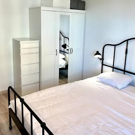 Okrzei Manufaktura Praga Apartman *