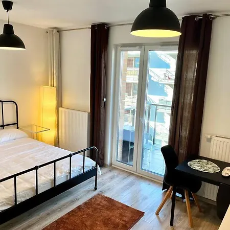 Okrzei Manufaktura Praga Apartment