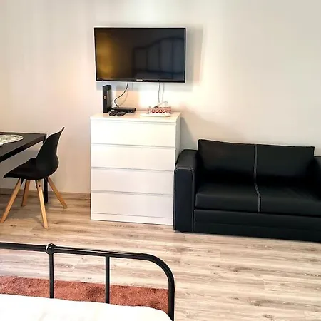 Apartman Okrzei Manufaktura Praga *